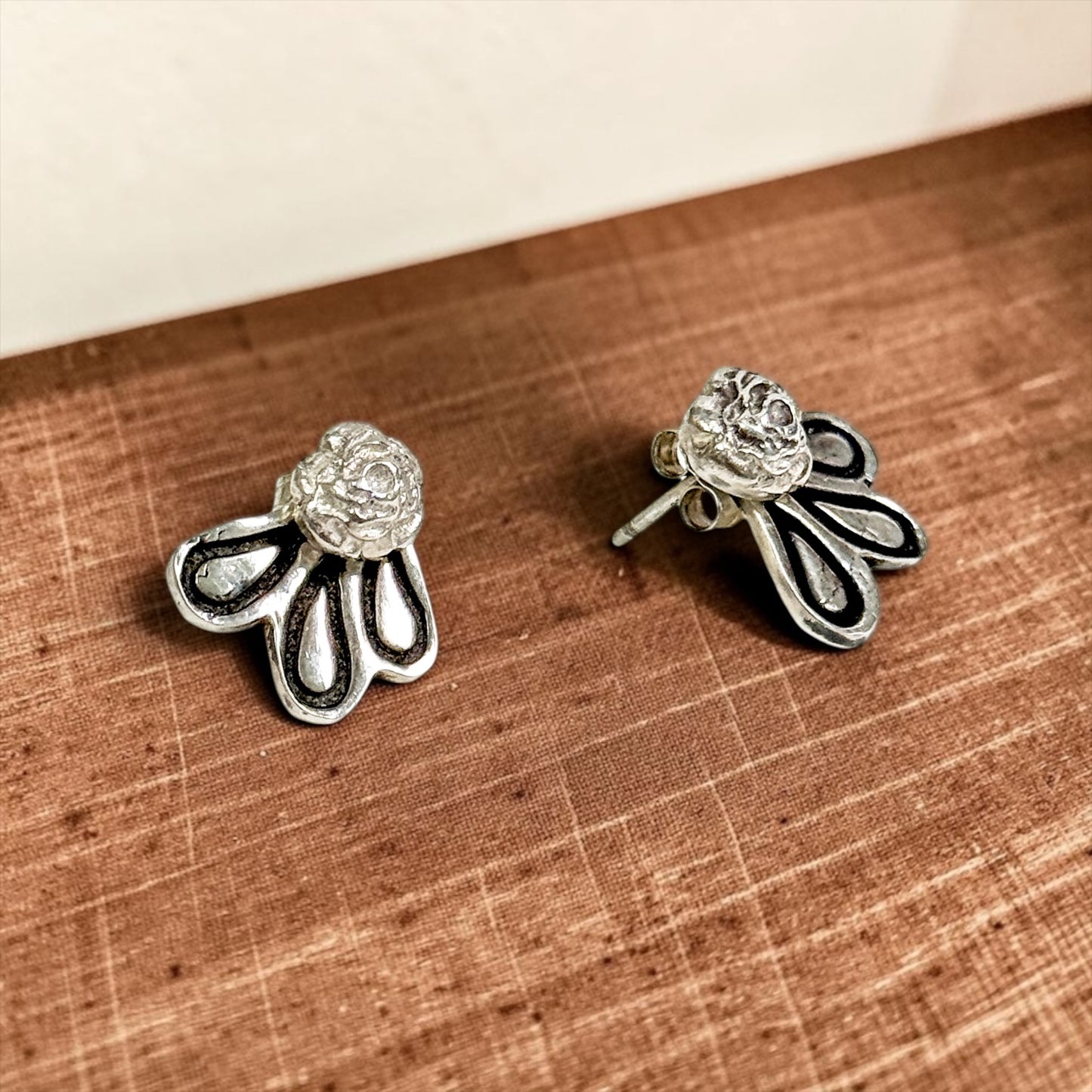 Olivo (Olive) Earring Jackets