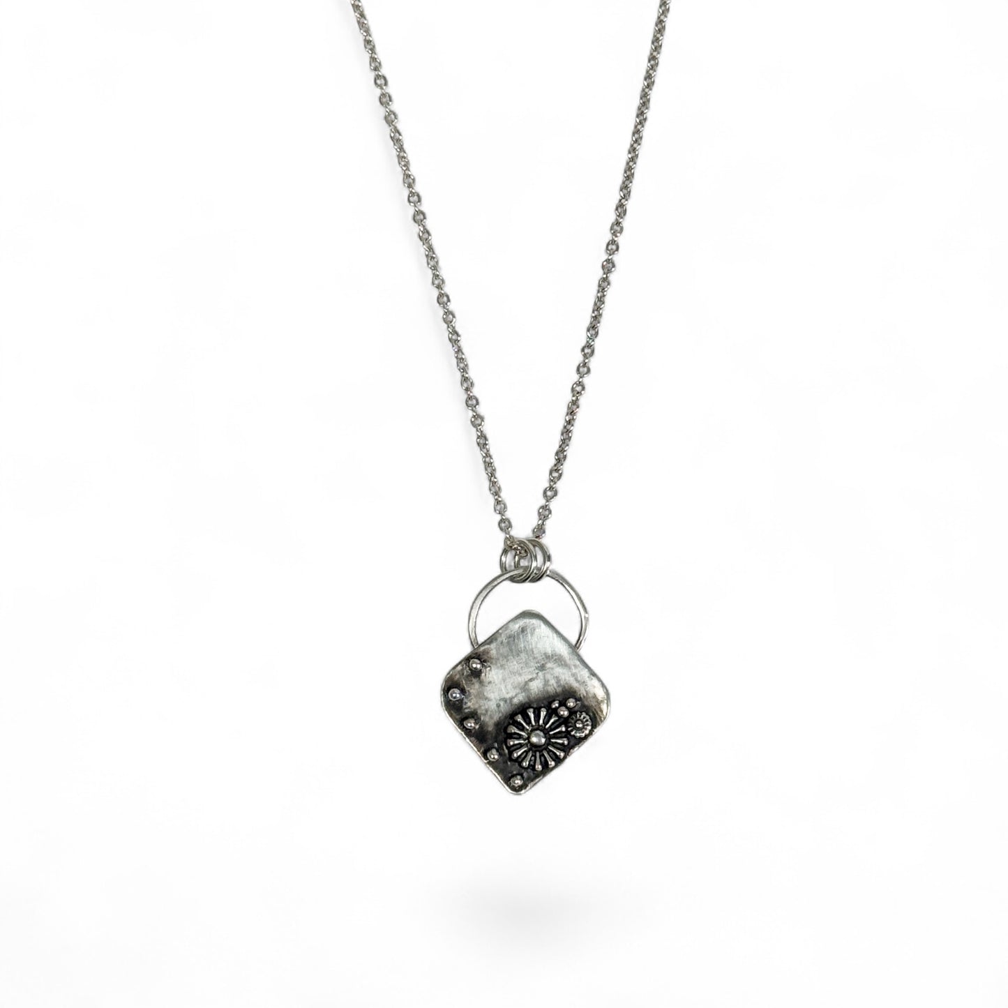 Puerta (Door) Pendant