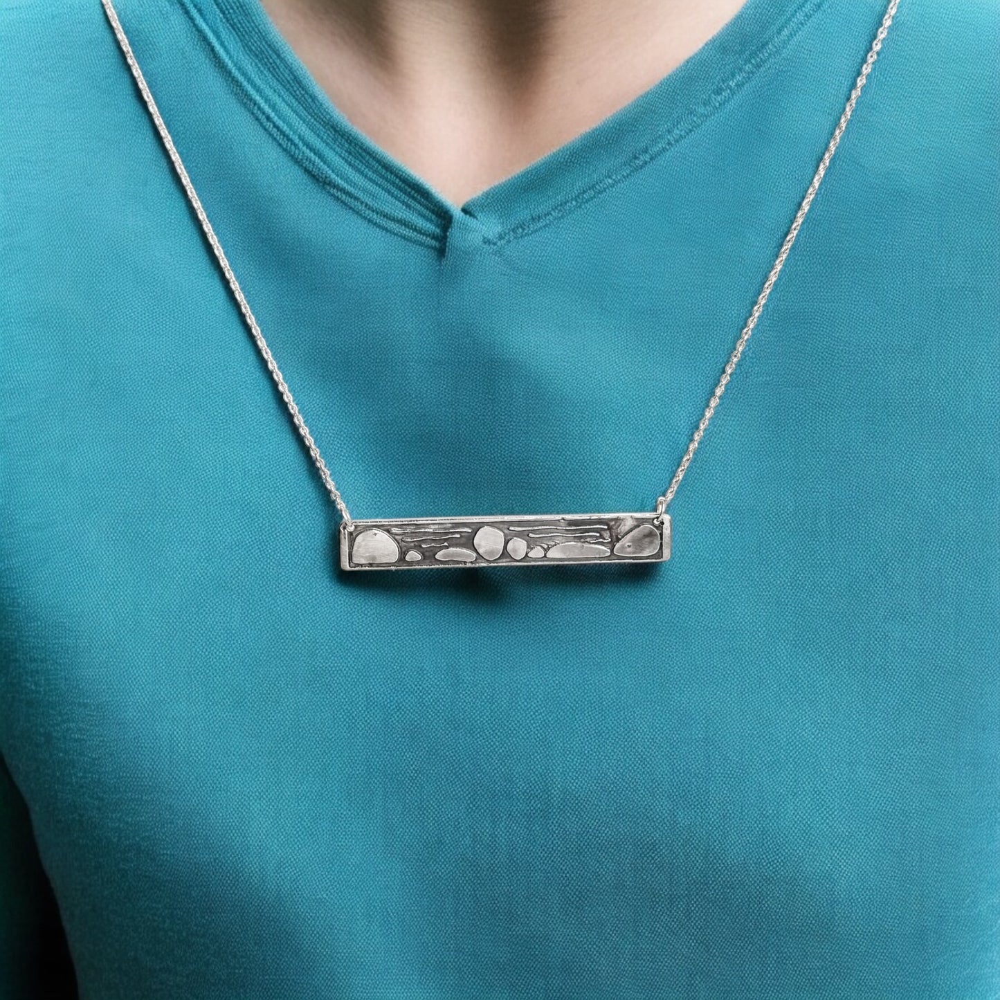 Stepping Stones Bar Necklace