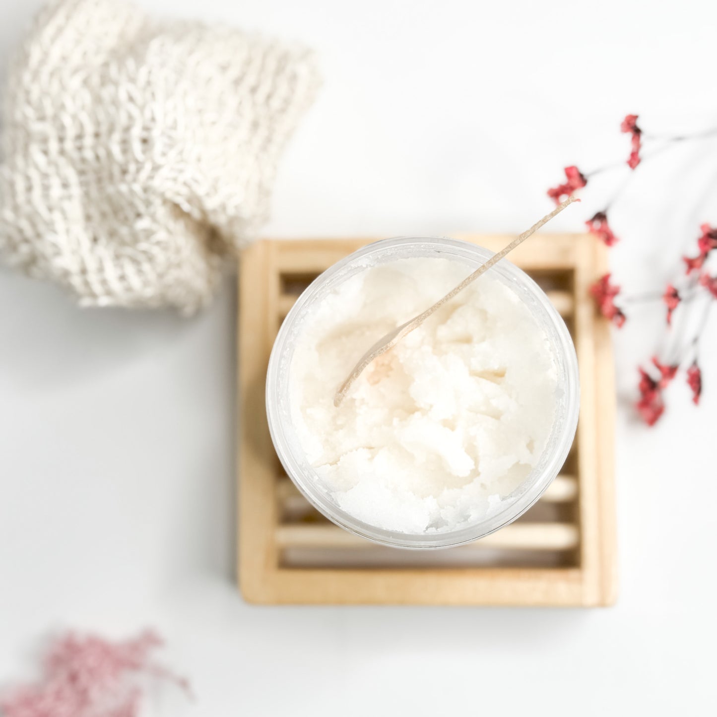 White Apricot Scrub